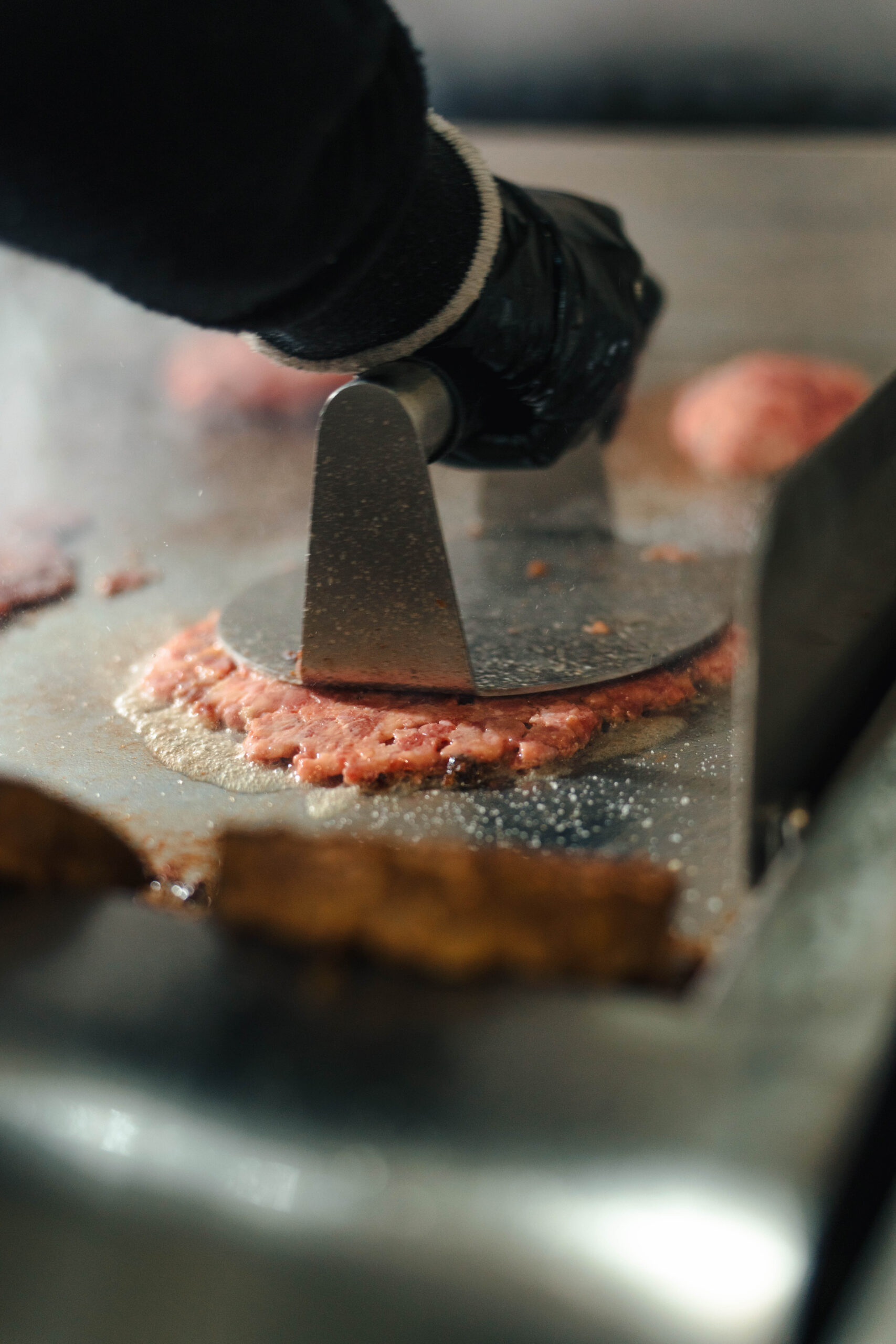 la piastra dello smash burger